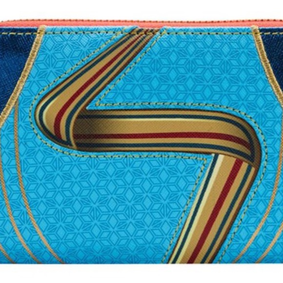 Ms Marvel Loungedly bundle - Picture 6 of 9